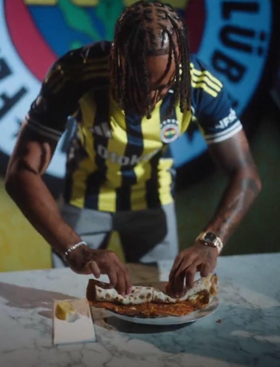 Yeni transfer, İtalya'da olay oldu: "Fenerbahçe, Milan'la dalga geçti!" - 4