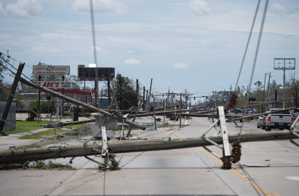 Laura kasırgası ABD'de 4 kişinin ölümüne neden oldu - 8