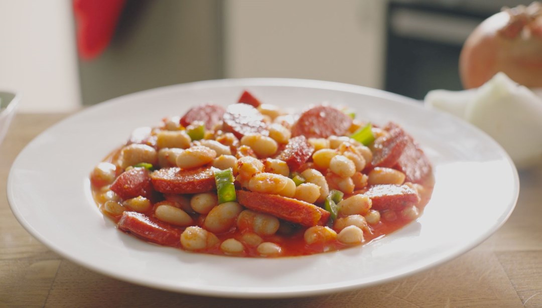 ABD'li onkoloji diyetisyeni ''Ağzıma bile sürmem'' diyerek uyardı! Her lokması kansere davetiye çıkarıyor