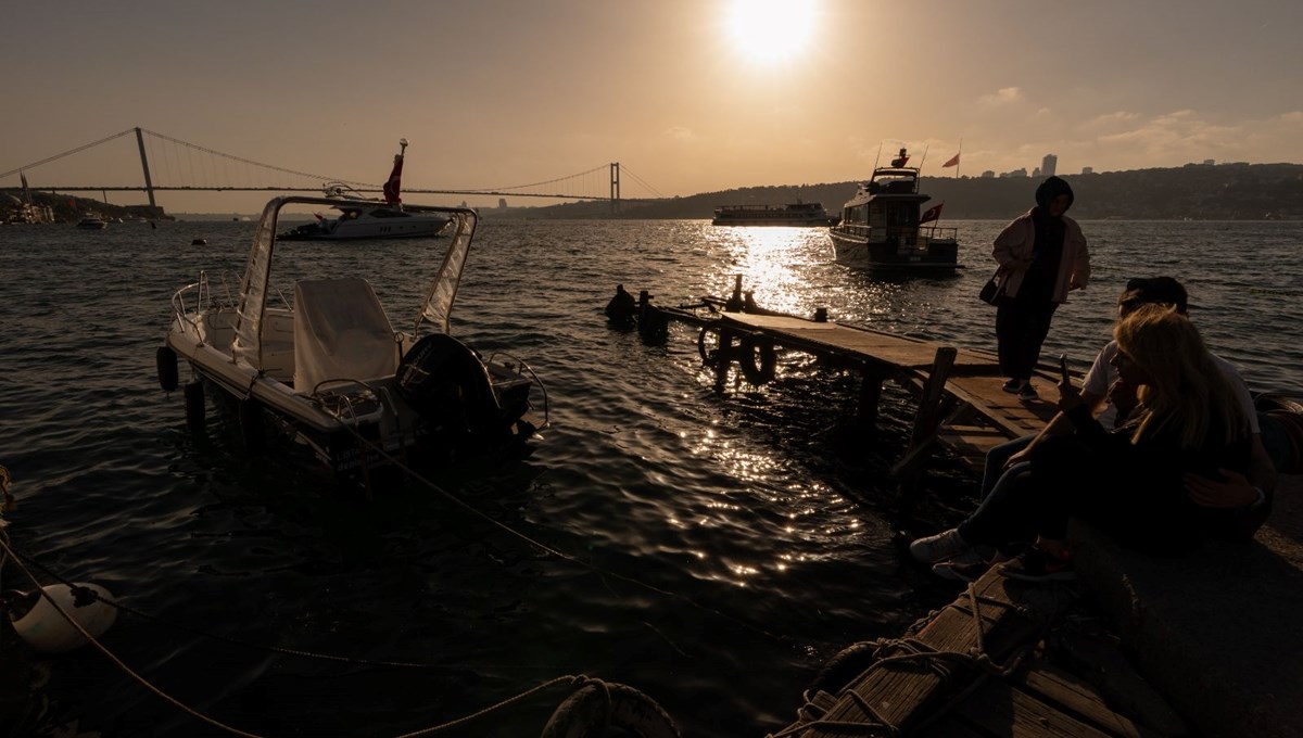 Hafta sonu ve Cumhuriyet Bayramı tatilinde hava nasıl olacak? (İstanbul, Ankara, İzmir hava durumu) Hafta sonu ve Cumhuriyet Bayramı tatilinde hava nasıl olacak? (İstanbul, Ankara, İzmir hava durumu)