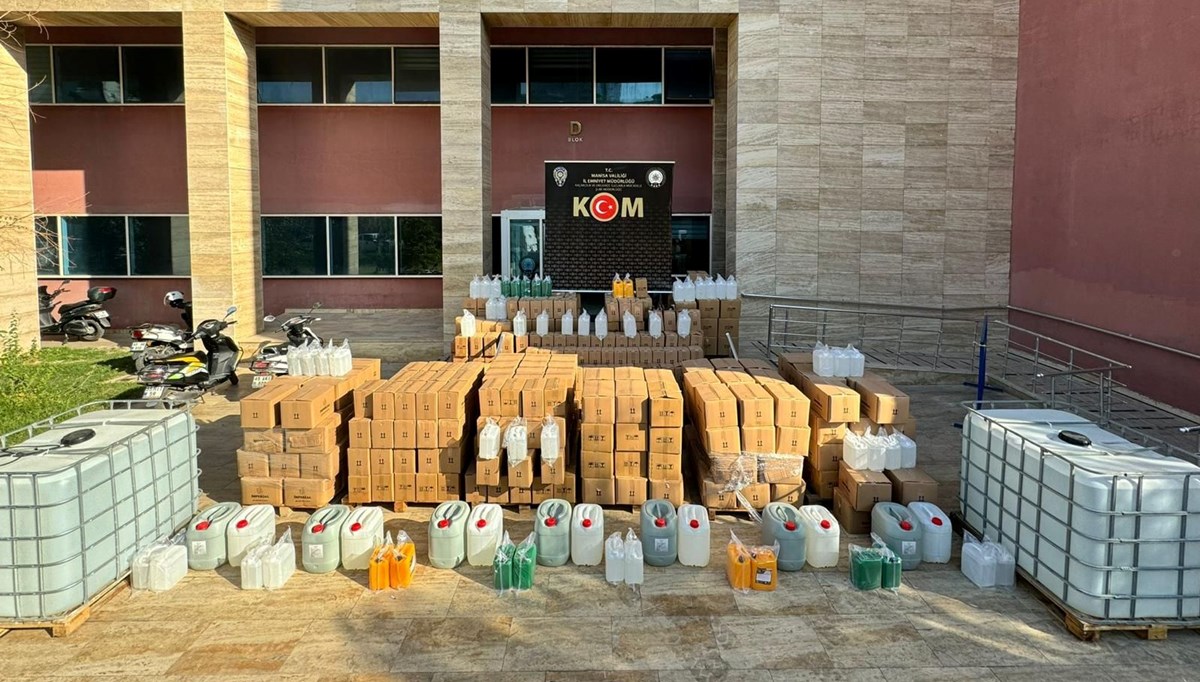 Manisa'da sahte içki operasyonu: 7 gözaltı Manisa'da sahte içki operasyonu: 7 gözaltı