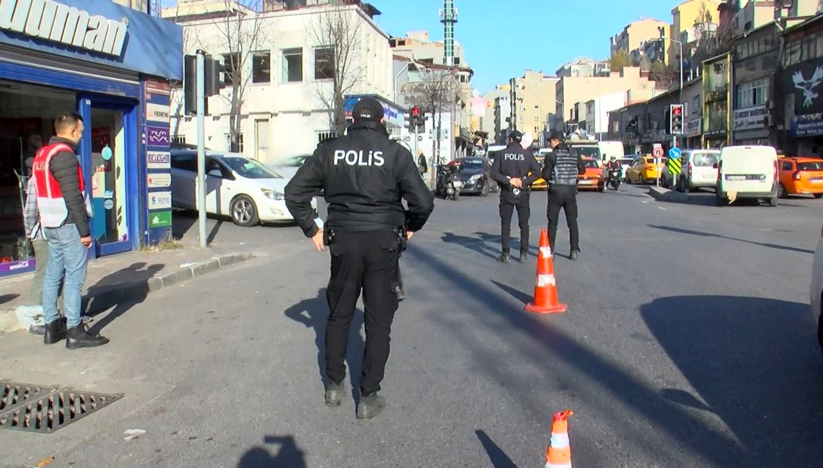 Şişli’de polisten yılbaşı denetimi