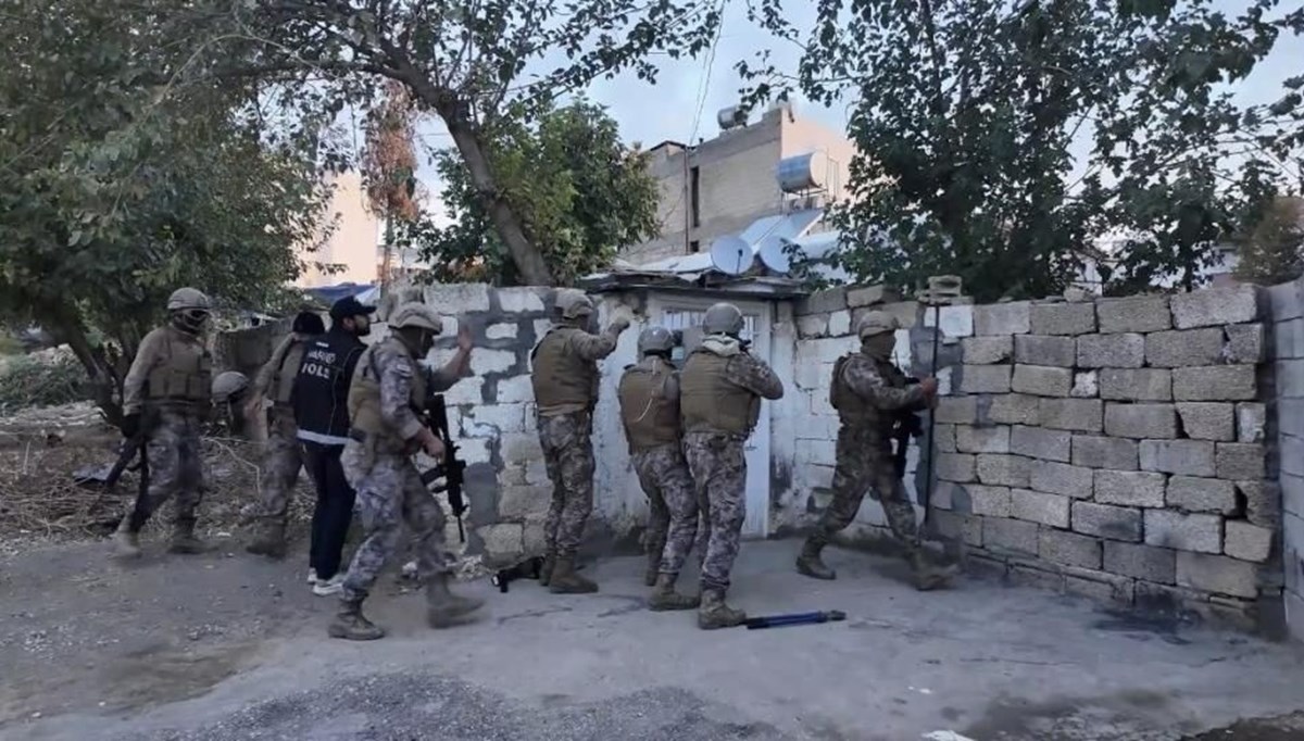 Adıyaman'da uyuşturucu operasyonu Adıyaman'da uyuşturucu operasyonu