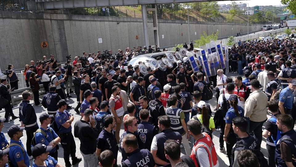 CHP kuruluş töreni: Tekin, Özgür Özel'i karşılayacak - 2