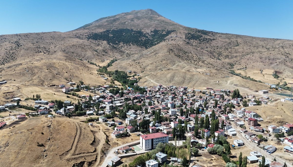 Mahkeme kararı sevinçle karşılandı: 12 yıl sonra yeniden belediye oldu