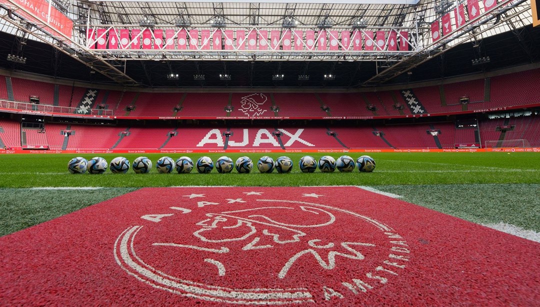 Ajax logosunu değiştireceğini duyurdu: 34 yıl geriye dönüş