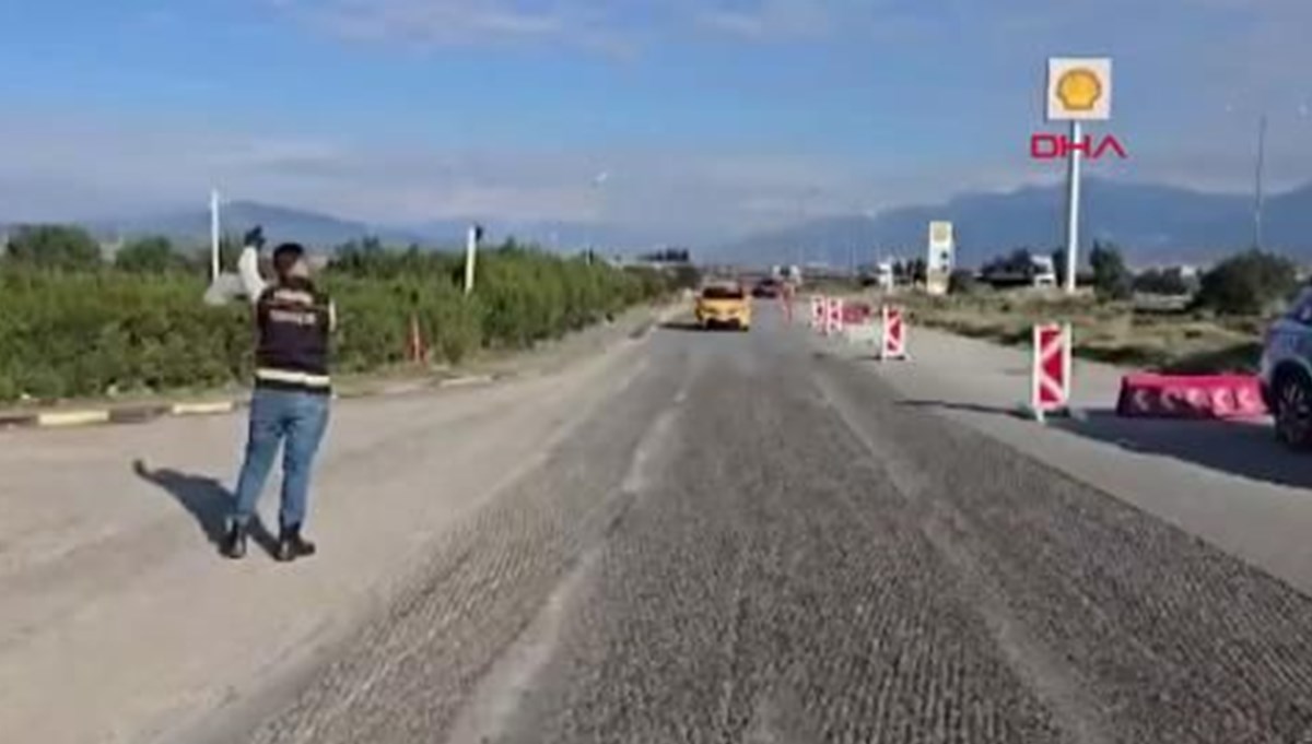 Osmaniye'de durdurulan otomobilden 5 kilo uyuşturucu çıktı Osmaniye'de durdurulan otomobilden 5 kilo uyuşturucu çıktı