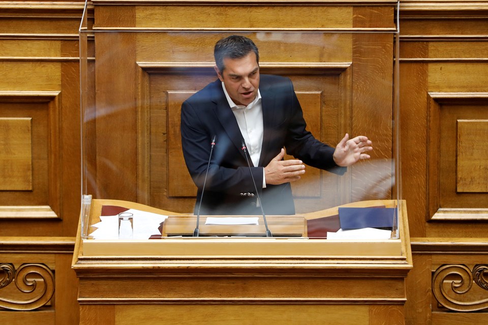 Ana muhalefetteki Radikal Sol İttifak Syriza'nın lideri Aleksis Çipras, Miçotakis'e istifa çağrısı yaptı.