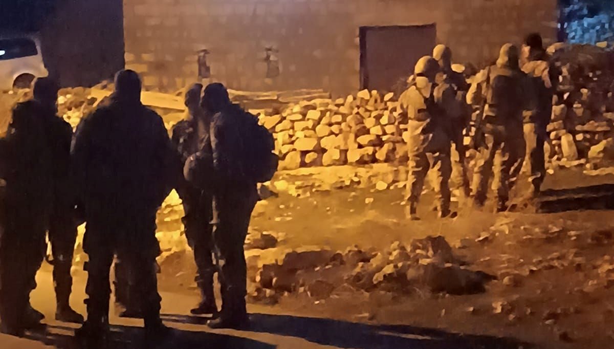 Eski muhtar, eşini pompalı tüfekle öldürdü