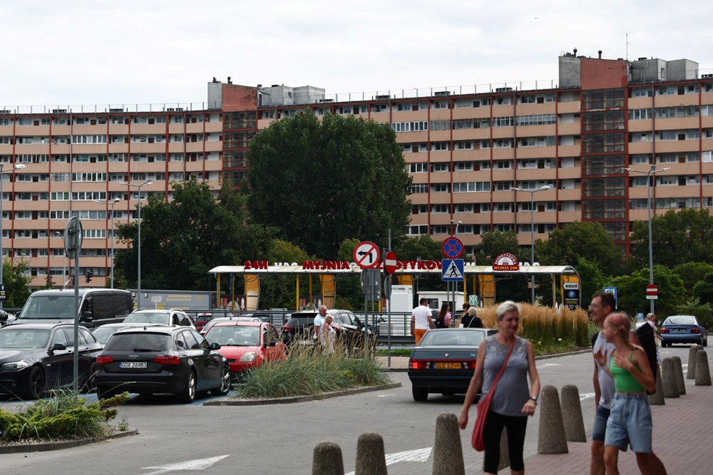 Avrupa'nın "Çin seddi": 800 metre uzunluğunda, 6 bin kişinin yaşadığı apartman - 3