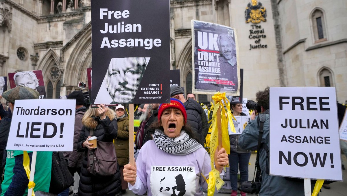 Assange'ın ABD'ye iadesine karşı son şans: Londra'da protesto Assange'ın ABD'ye iadesine karşı son şans: Londra'da protesto