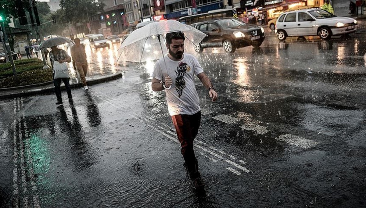 Kavurucu sıcaklıklar yerini yağışlı havaya bırakacak (Bugün hava nasıl olacak?)