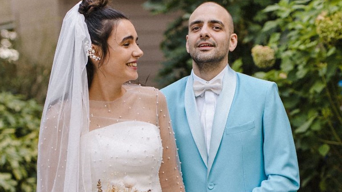 Bartu Küçükçağlayan ile Merve Özgüle evlendi - Magazin Haberleri