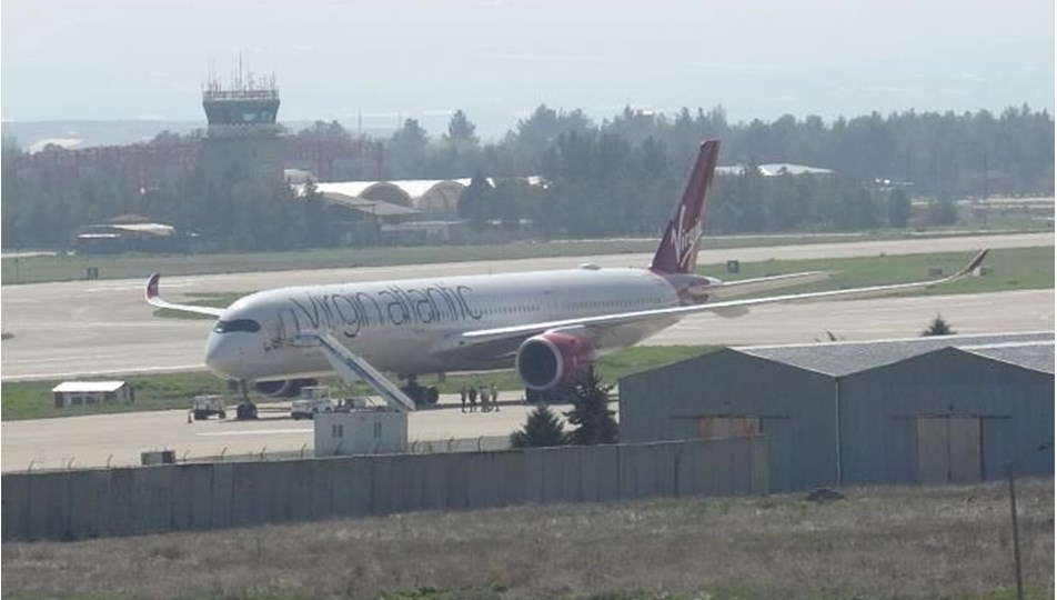 Acil iniş, arızayla bitti: Yolcular Diyarbakır’da kaldı