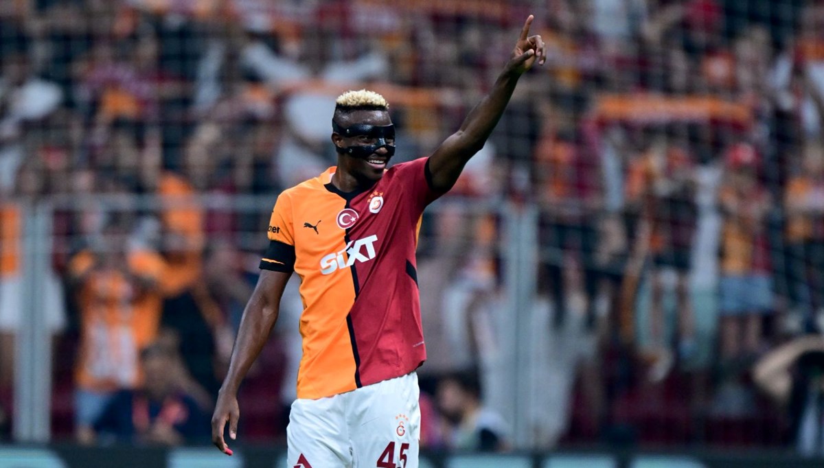 Victor Osimhen neden maske takıyor? Victor Osimhen neden maske takıyor?