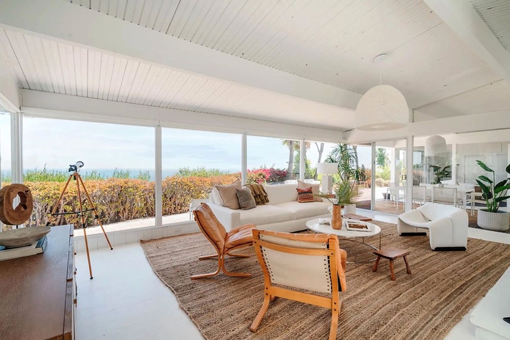 Emma Stone'un Malibu'daki evi 4,3 milyon dolara satışta - 4