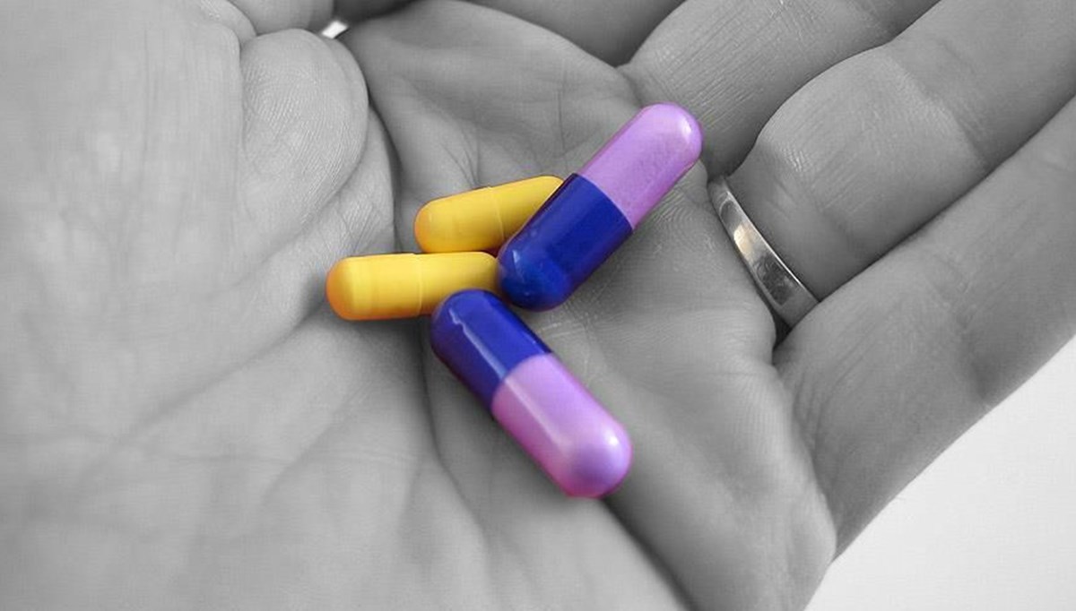 İngiltere'de 2 milyondan fazla kişi 5 yıldır antidepresan kullanıyor İngiltere'de 2 milyondan fazla kişi 5 yıldır antidepresan kullanıyor