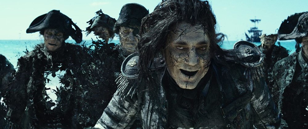 Johnny Depp tahtını Margot Robbie'ye kaptırabilir (Karayip Korsanları hakkında her şey) - 25