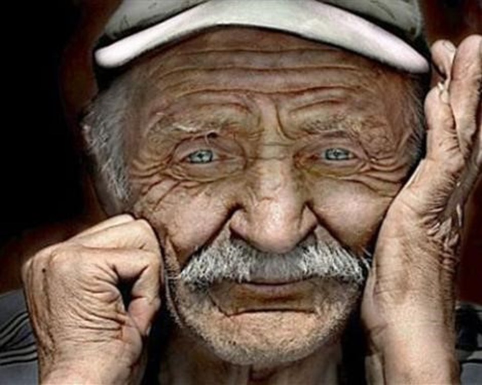 "Türkiye nüfusu yaşlanıyor" - 1