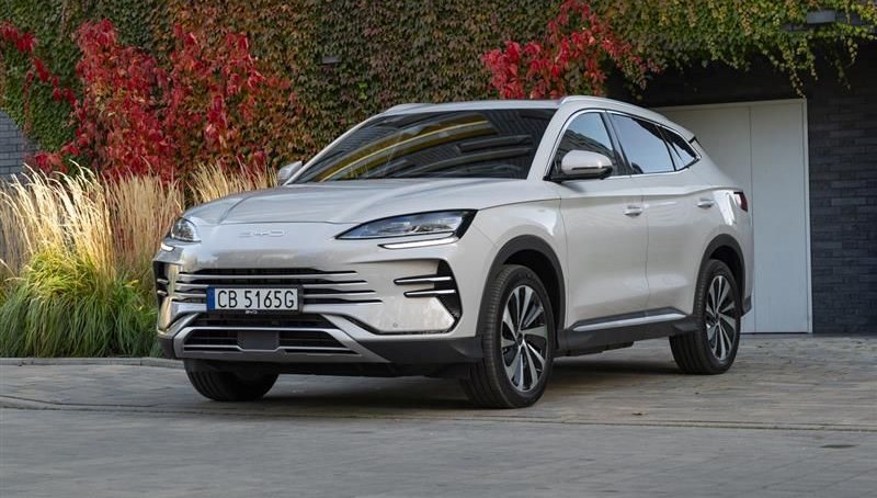 BYD liderliğini kaybetti