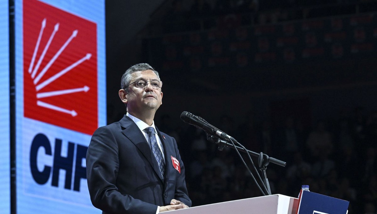 Özgür Özel'in A takımı listesinde kimler var? Özgür Özel'in A takımı listesinde kimler var?