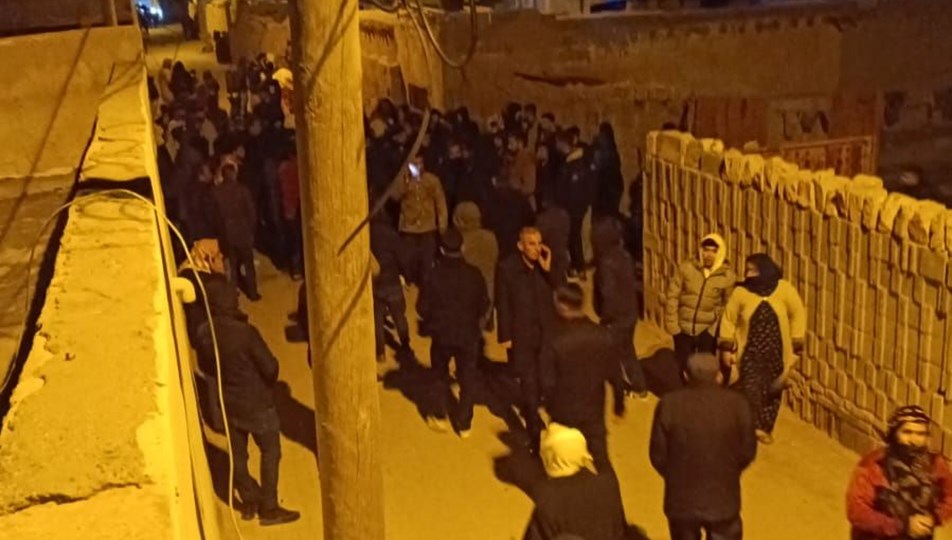 Aileler arasında silahlı "kız isteme" kavgası: 10 yaralı