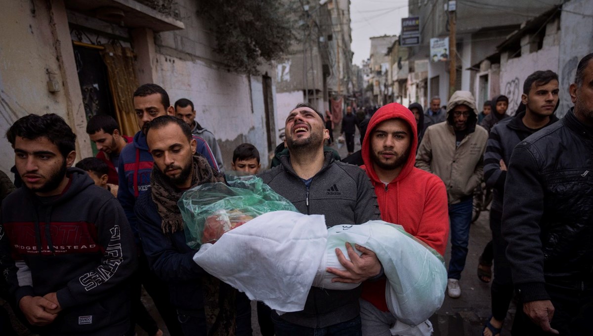 Gazze'de ateşkes görüşmeleri | Filistin kaynakları: Hamas, anlaşma taslağına olumlu yanıt verdi Gazze'de ateşkes görüşmeleri | Filistin kaynakları: Hamas, anlaşma taslağına olumlu yanıt verdi