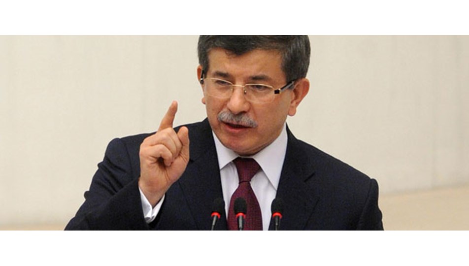 Davutoğlu: Ahlaki formasyon eksikliği var