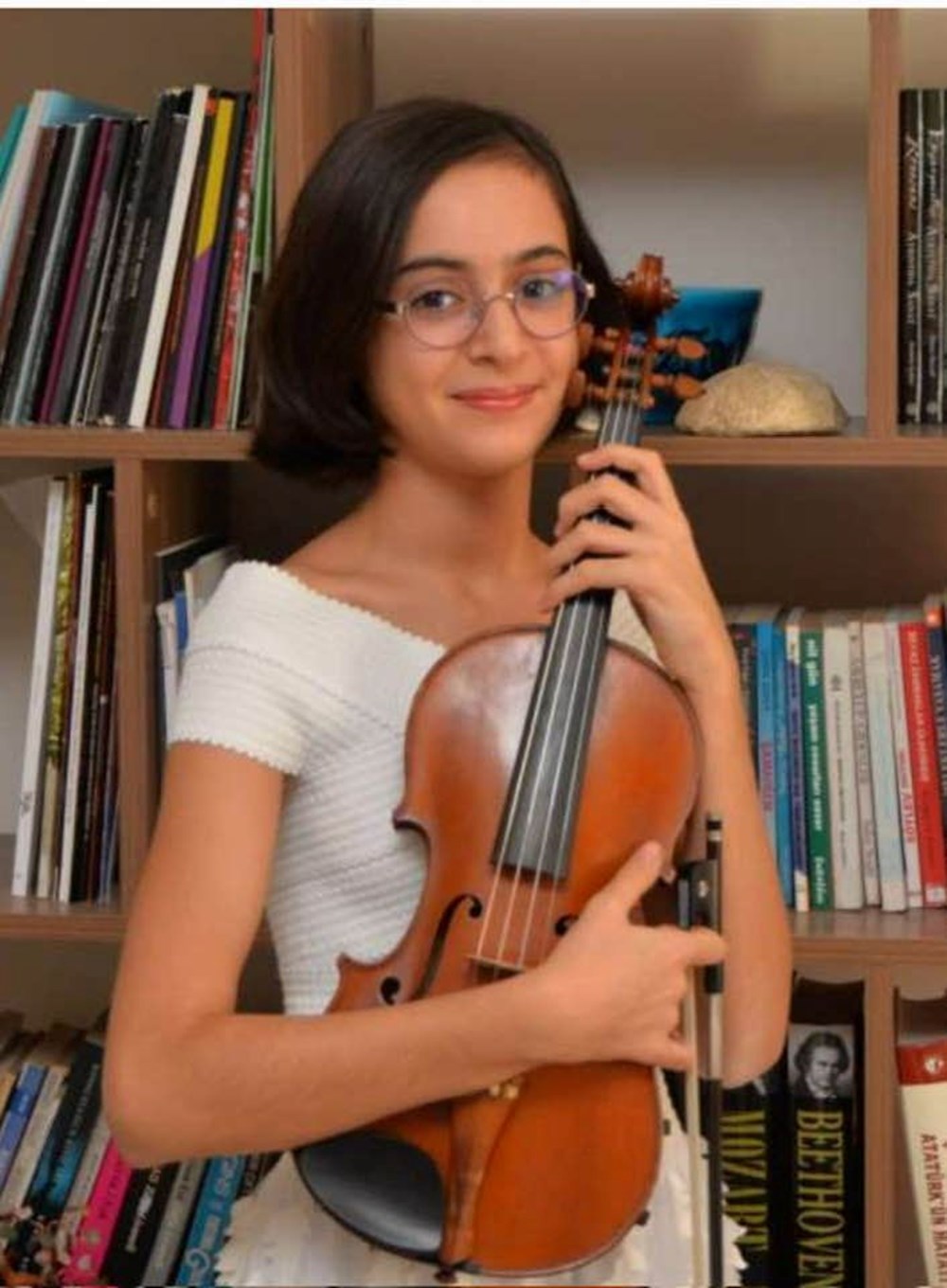 Ödüllü kemancı Laçin'in dosyası ağır cezadan geri döndü: Acılı ailesi karara tepkili - 6