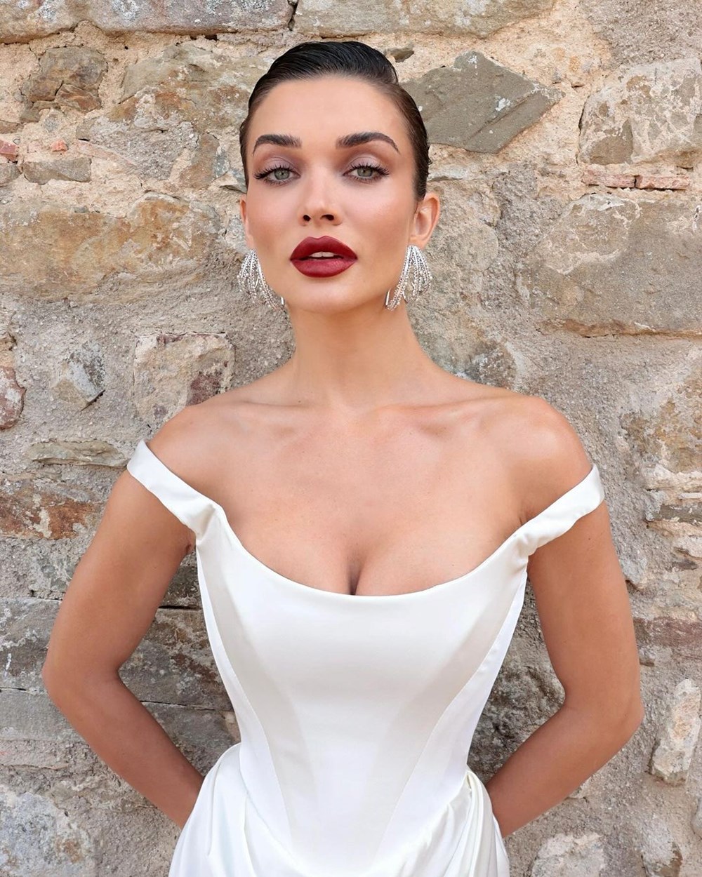 Gossip Girl dizisinin yıldızı Ed Westwick ile Amy Jackson evlendi: İşte düğünden ilk kareler - 3