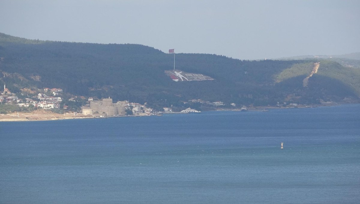 Çanakkale Boğazı'nda gemi trafiği durdu