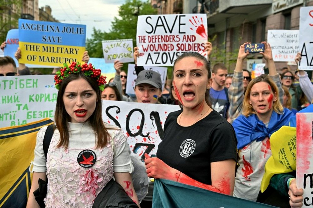 Ukraynalılardan Angelina Jolie'ye çağrı: Bizi kurtarın - 4