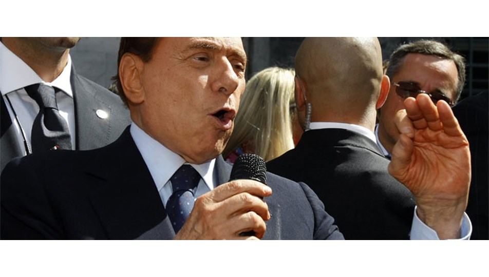 Berlusconi bırakıyor!