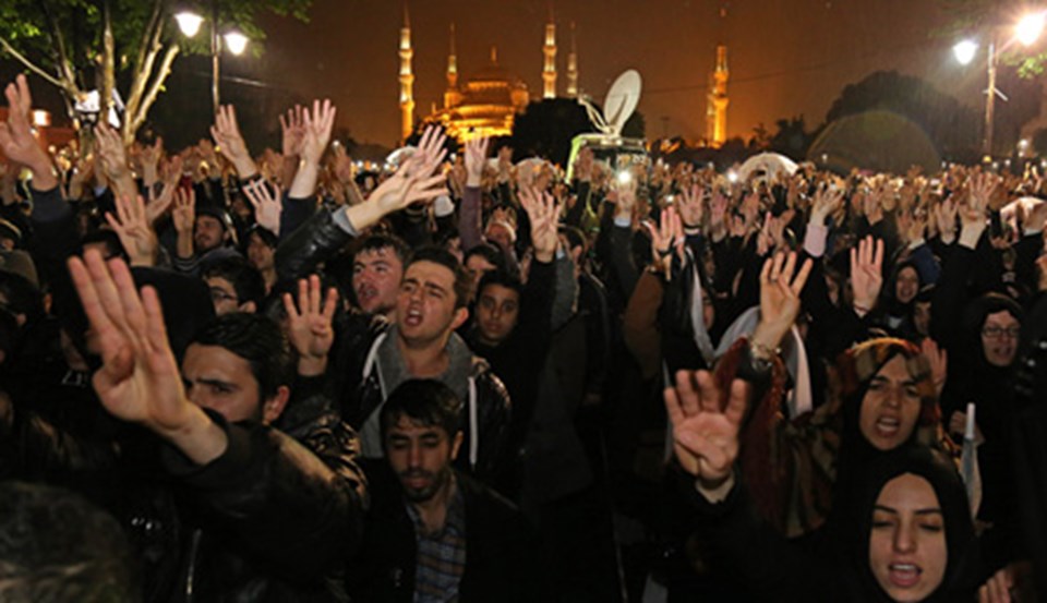 Ayasofya Meydanı'nda protesto - 1