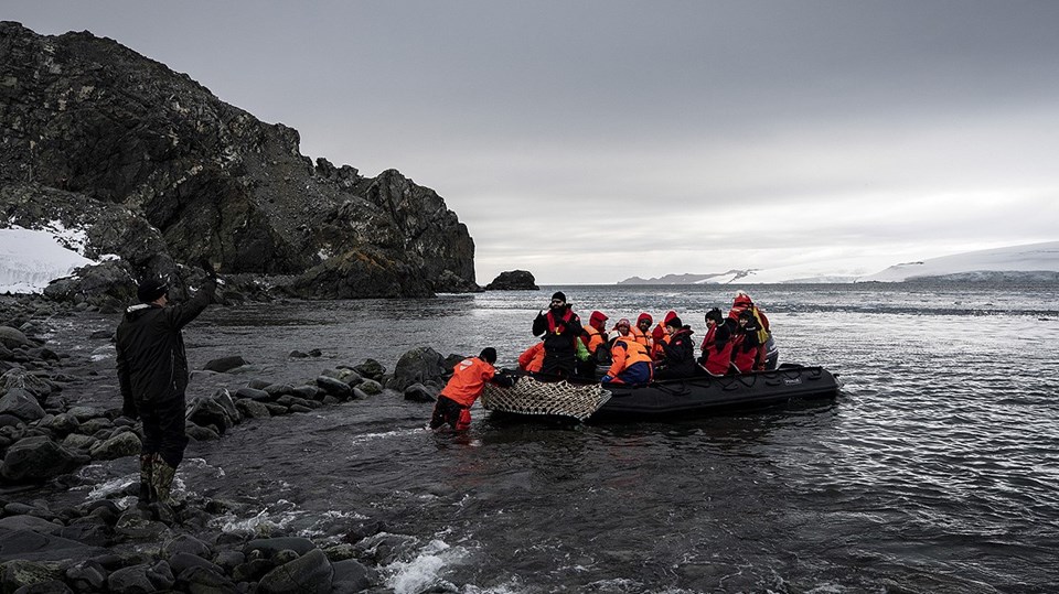Antarktika'daki Türk ekibinden yabancı üslere ziyaret - 3