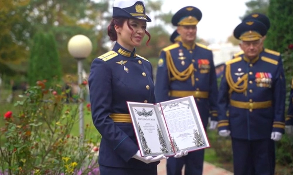 Putin'in 'Ölüm Melekleri': Yeni mezun kadın pilotlar Rus hava kuvvetlerine katıldı - 5