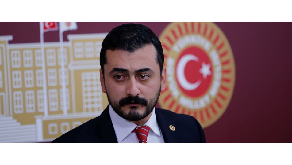 CHP’li milletvekilinin katıldığı panele saldırı