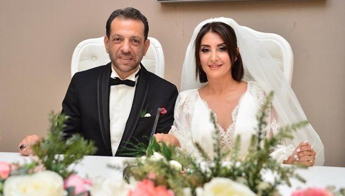 Rubato'nun solisti Özer Arkun dünyaevine girdi Rubato'nun solisti Özer Arkun dünyaevine girdi