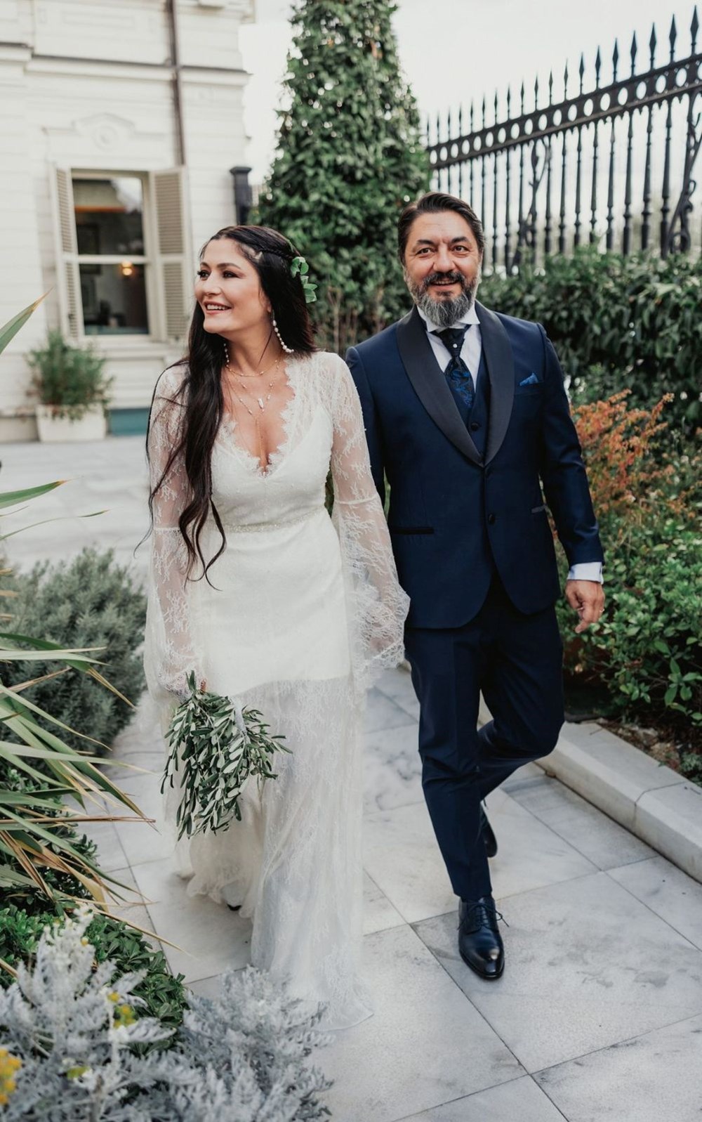 Oyuncu Deniz Çakır ile Bilgehan Baykal evlendi - 7