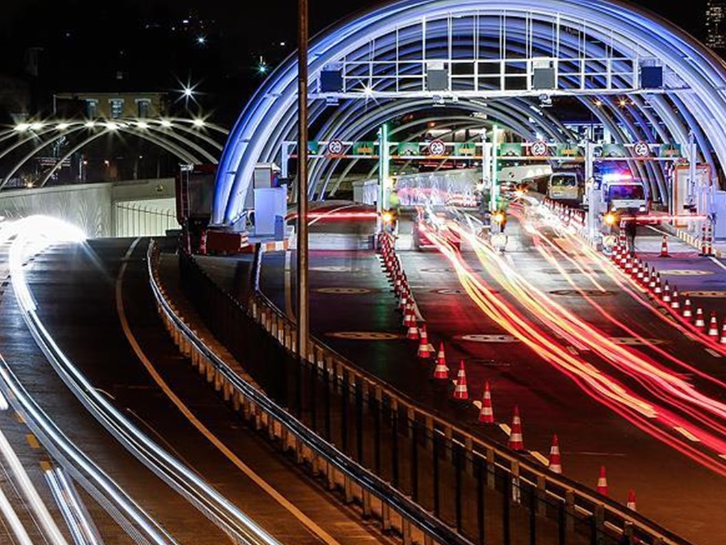 avrasya tuneli nden ihlalli gecis