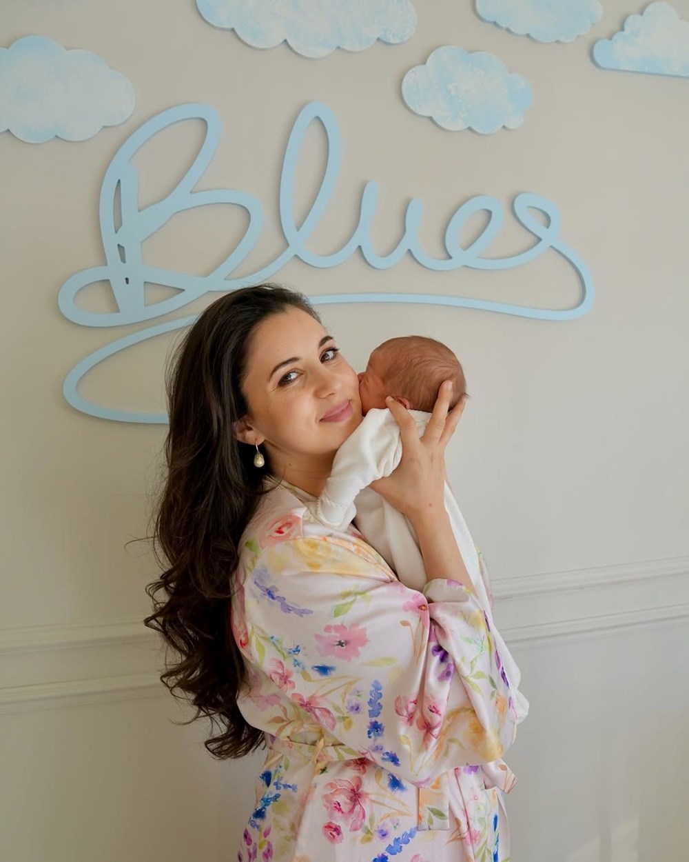 Karsu Dönmez anne oldu! Oğlunun ismini açıkladı 76