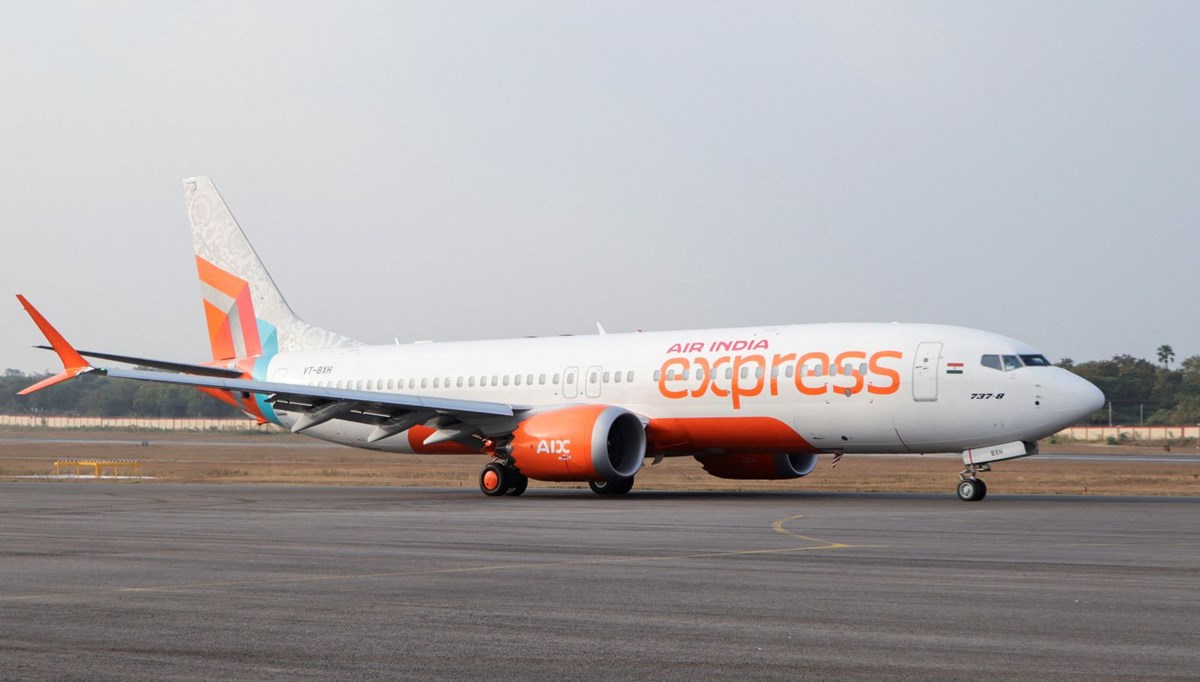 Air India Express, 90'dan fazla uçuşu iptal etti Air India Express, 90'dan fazla uçuşu iptal etti