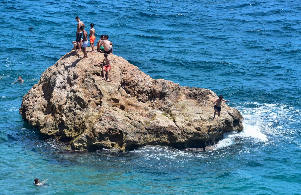 oqPHWl1r1U JW60oZj07JQ