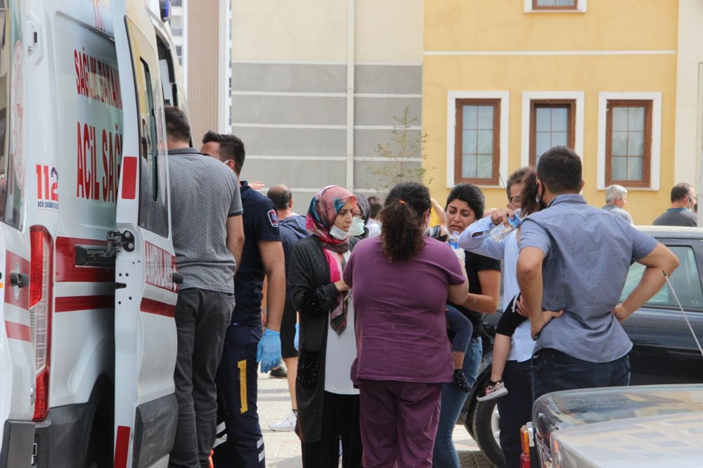 5 katlı binada çıkan yangında can pazarı yaşandı - 6