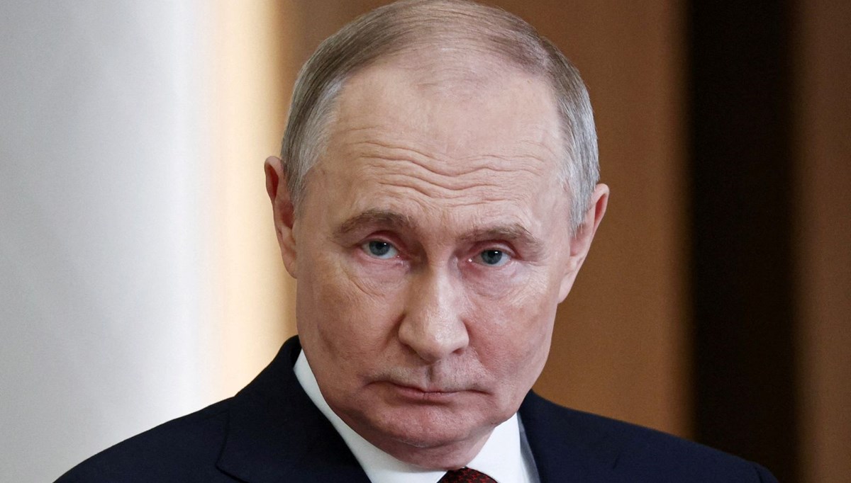 Putin'in gizemli çocuğu: Fransa'da DJ'lik yapıyor! Putin'in gizemli çocuğu: Fransa'da DJ'lik yapıyor!