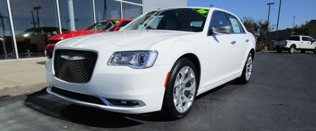 171228-sedan-300.jpg