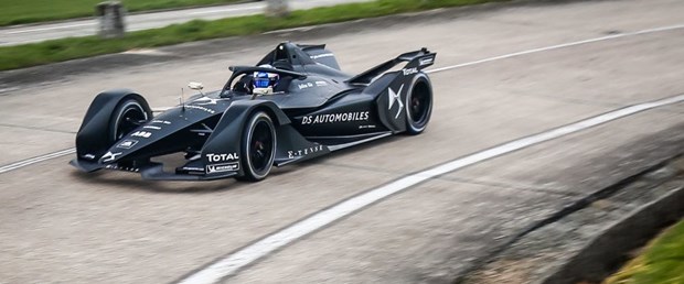 DS E-TENSE FE 19.jpg