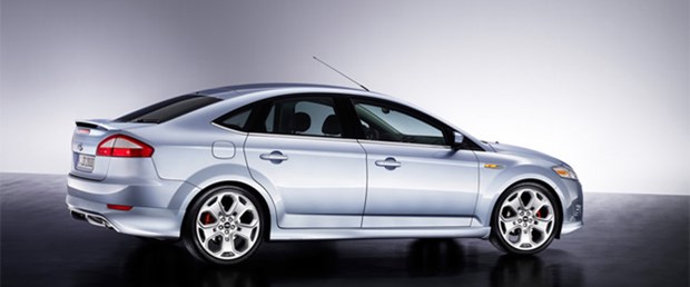 Ford üç yakıt özellikli Mondeo’yu tanıtacak