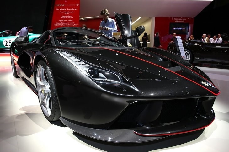 Laferrari Aperta 10 Milyon Dolara Alıcı Buldu 1 Ntv