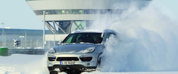 Porsche Cajun onaylandı